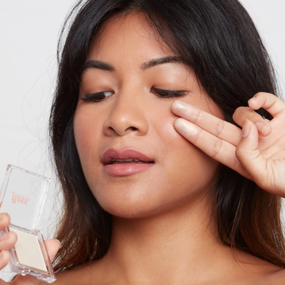 Floss Brighten Up Highlighter: Sunlit (Lt Champagne w/Ultra Fine Gold Pearl) NIB - Picture 4 of 5